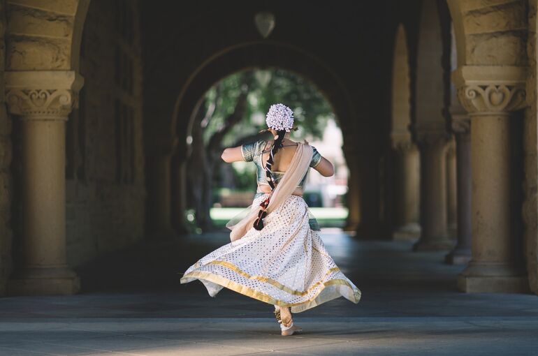 hindu-gbddf99998_1920