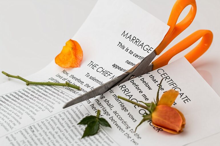 divorce-619195_1920