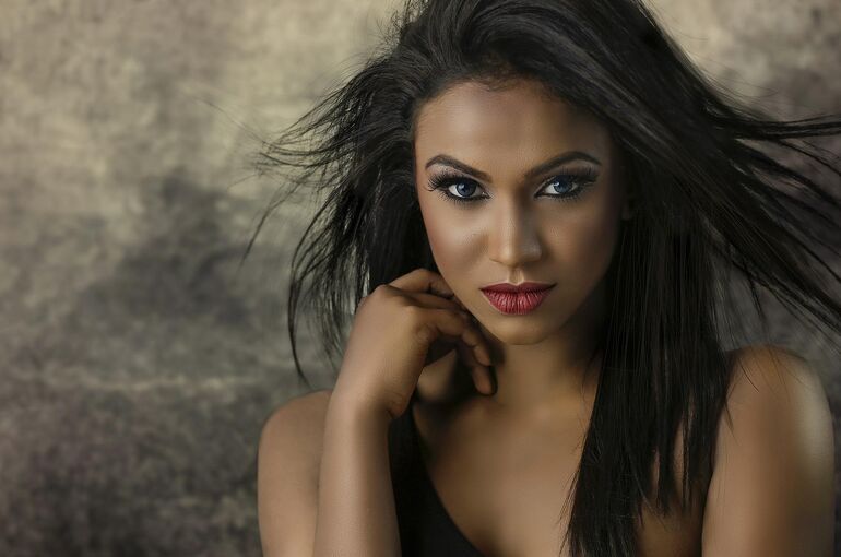 fashion-3080644_1920