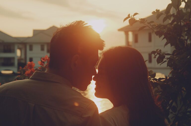 couple-6491659_1920