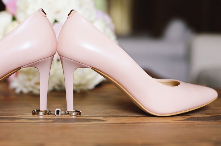 wedding-shoes-4743986_1920